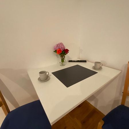 וודיצה Studio Apartment And Rooms Adria מראה חיצוני תמונה