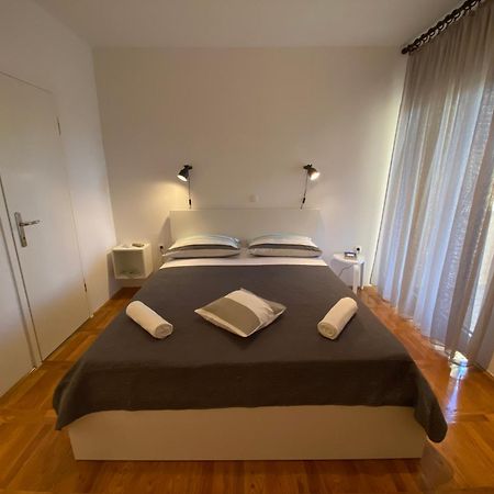 וודיצה Studio Apartment And Rooms Adria מראה חיצוני תמונה