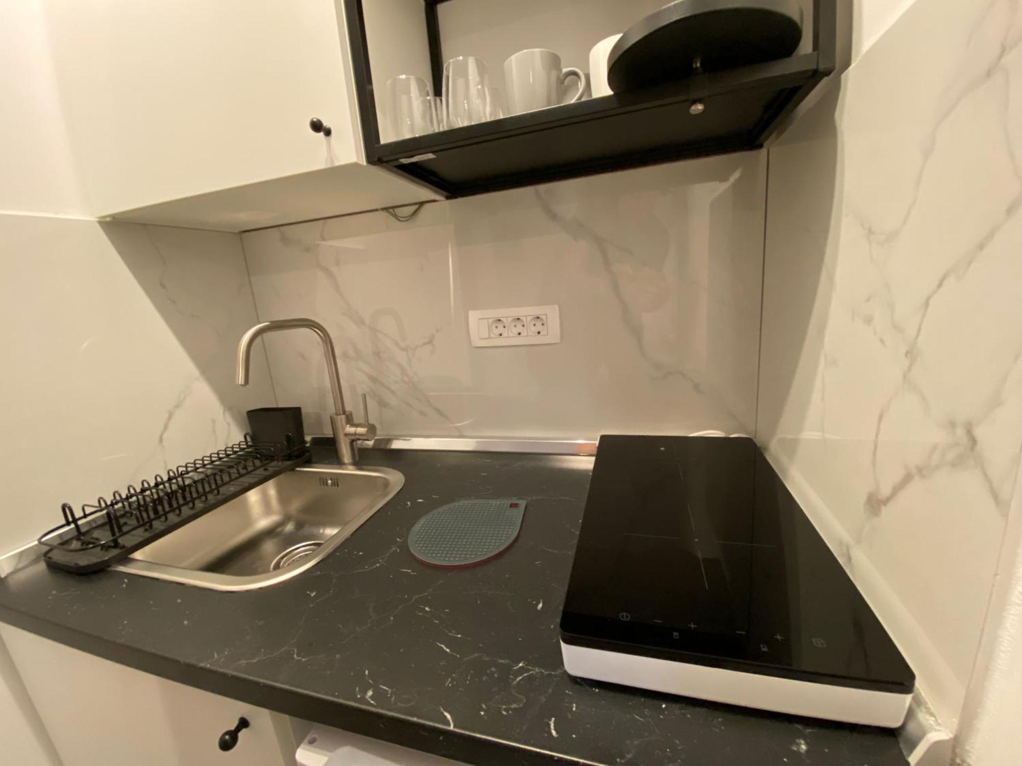 וודיצה Studio Apartment And Rooms Adria מראה חיצוני תמונה