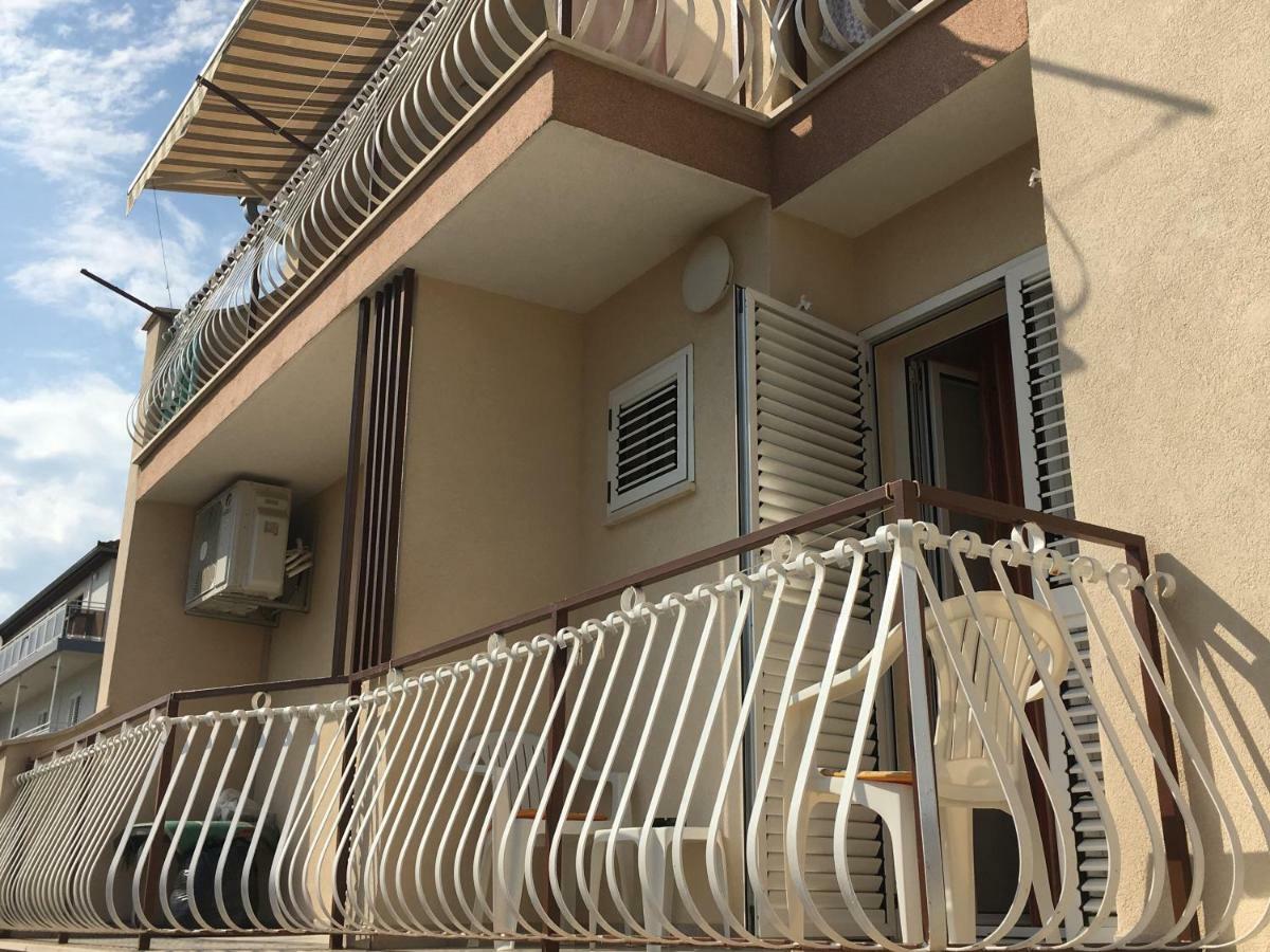 וודיצה Studio Apartment And Rooms Adria מראה חיצוני תמונה